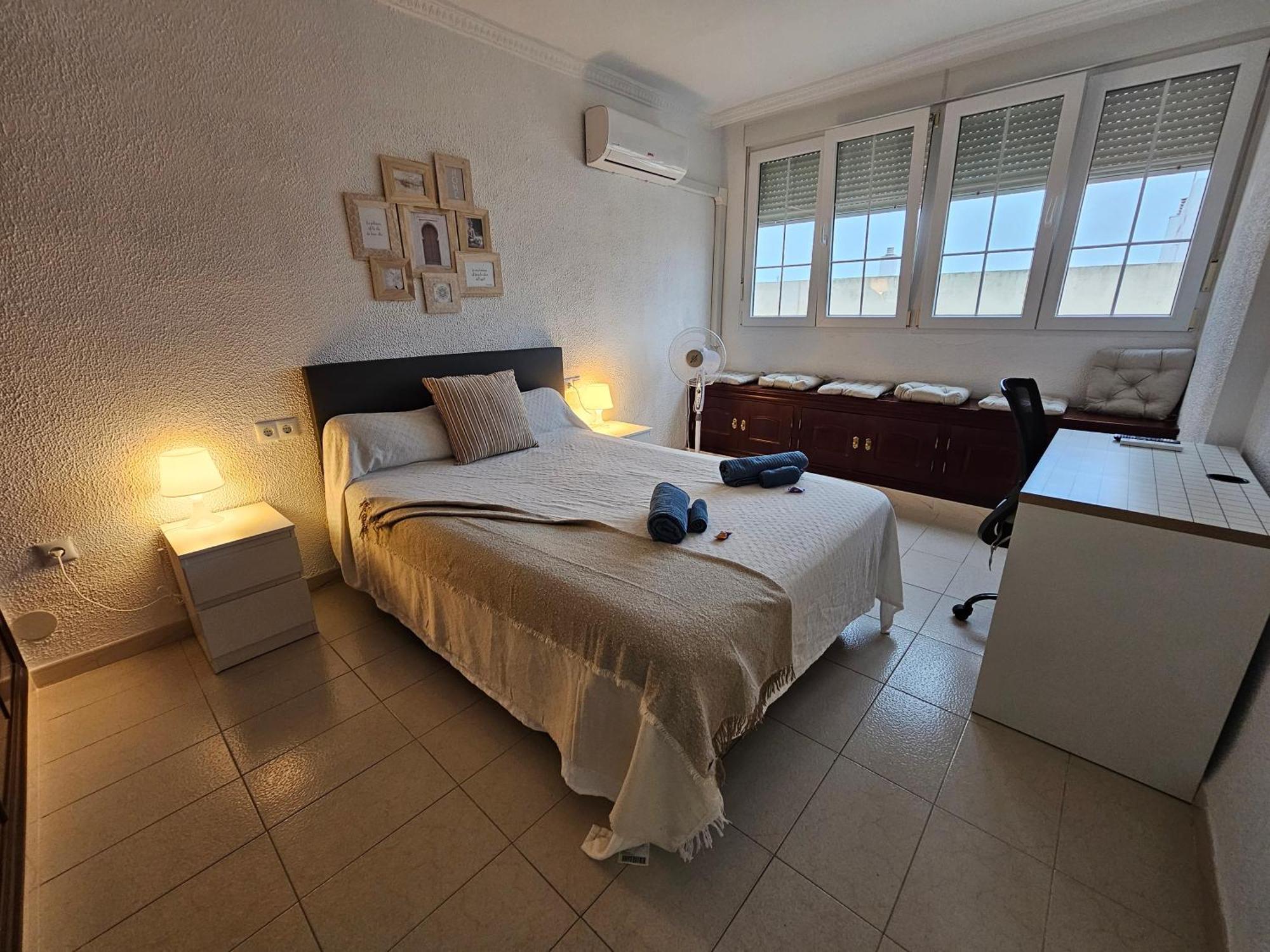 Granja - A 5 Min De La Playa Apartment